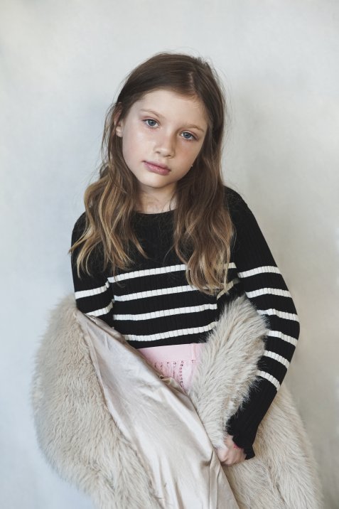 Elsa R.